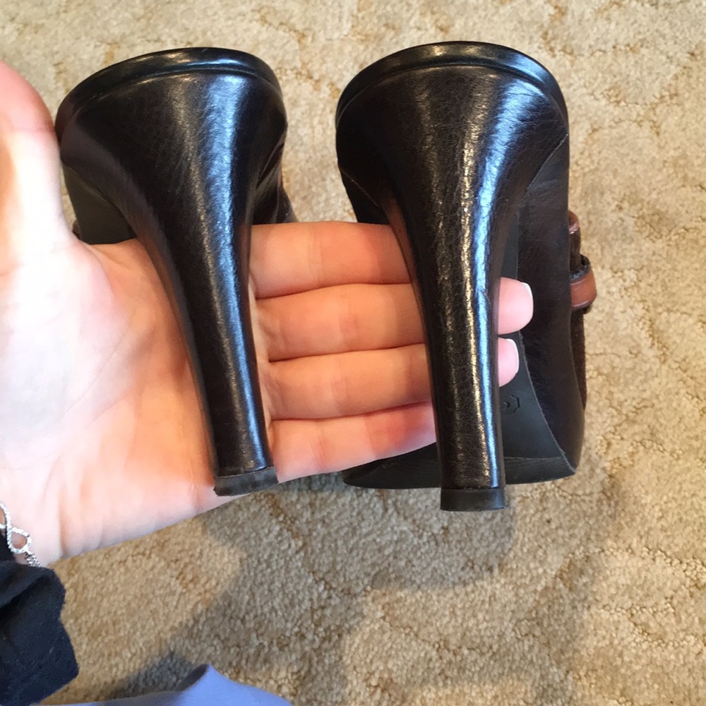 Coach Clogs - image 5